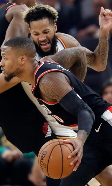 Paschall, young Warriors beat Blazers for 1st home win